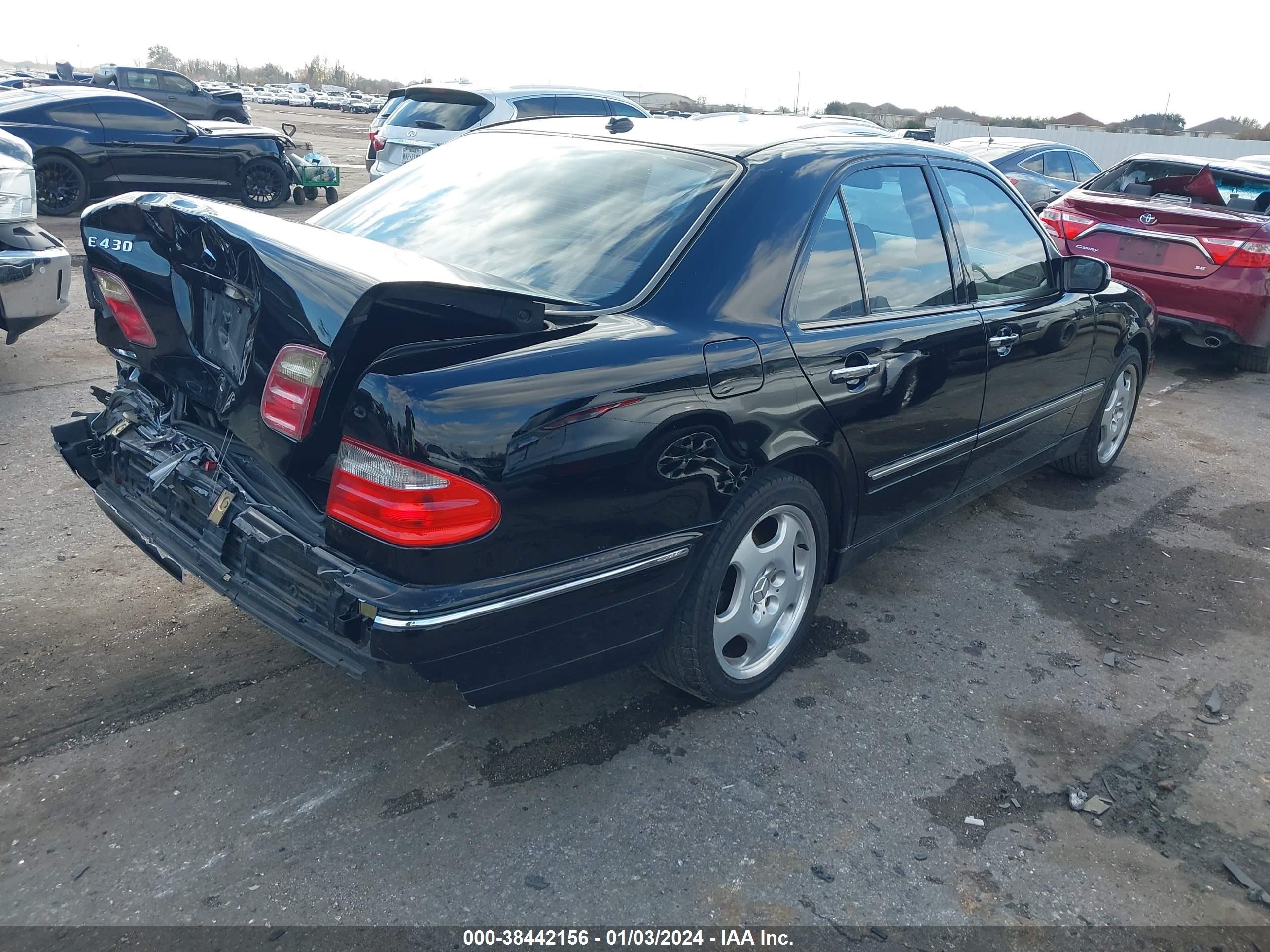 Photo 3 VIN: WDBJF70J42B489481 - MERCEDES-BENZ E-KLASSE 