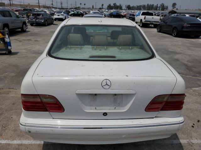 Photo 5 VIN: WDBJF70J5YA986635 - MERCEDES-BENZ E-CLASS 