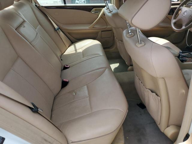 Photo 9 VIN: WDBJF70J5YA986635 - MERCEDES-BENZ E-CLASS 