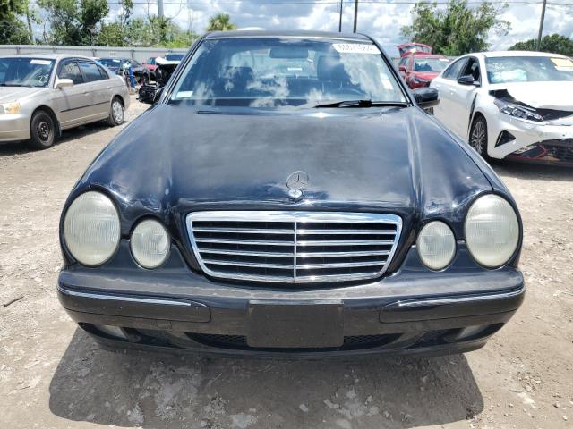 Photo 4 VIN: WDBJF70J6YB103278 - MERCEDES-BENZ E-CLASS 