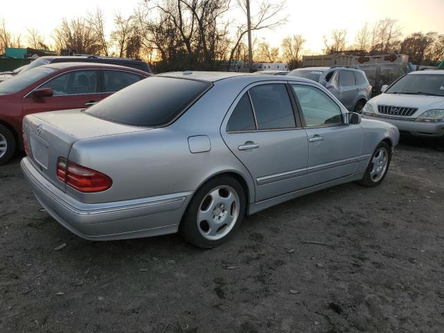 Photo 2 VIN: WDBJF70J7YB049473 - MERCEDES-BENZ E 430 