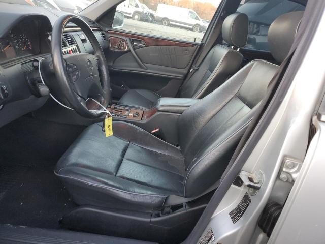 Photo 6 VIN: WDBJF70J7YB049473 - MERCEDES-BENZ E 430 