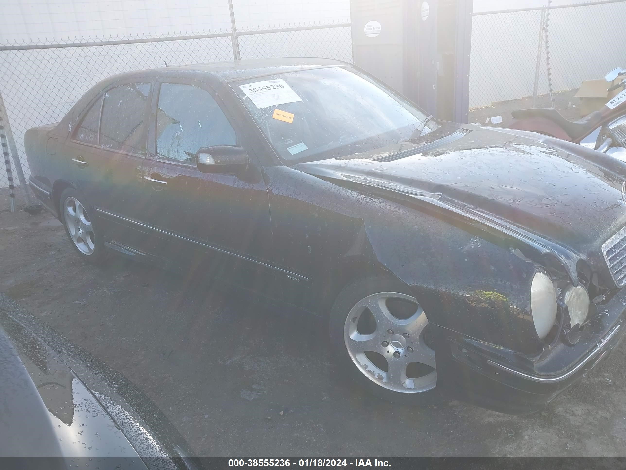 Photo 12 VIN: WDBJF70J81B204537 - MERCEDES-BENZ E-KLASSE 