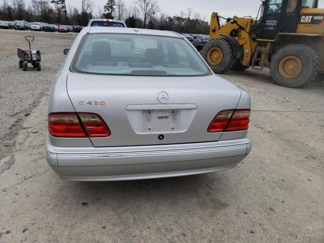 Photo 5 VIN: WDBJF70J8YA974060 - MERCEDES-BENZ E 430 