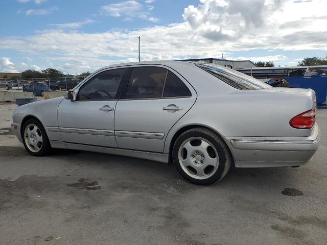 Photo 1 VIN: WDBJF70J9YB075556 - MERCEDES-BENZ E 430 