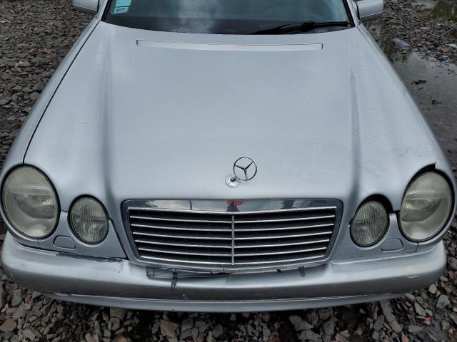 Photo 10 VIN: WDBJF74H0XA825468 - MERCEDES-BENZ E 55 AMG 