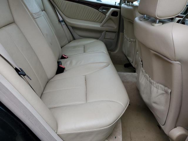 Photo 9 VIN: WDBJF82F1WX008769 - MERCEDES-BENZ E 320 4MAT 