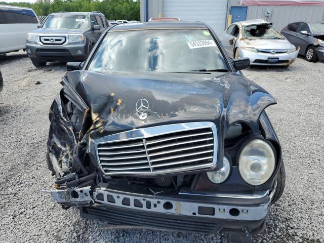 Photo 4 VIN: WDBJF82F7WX003298 - MERCEDES-BENZ E-CLASS 