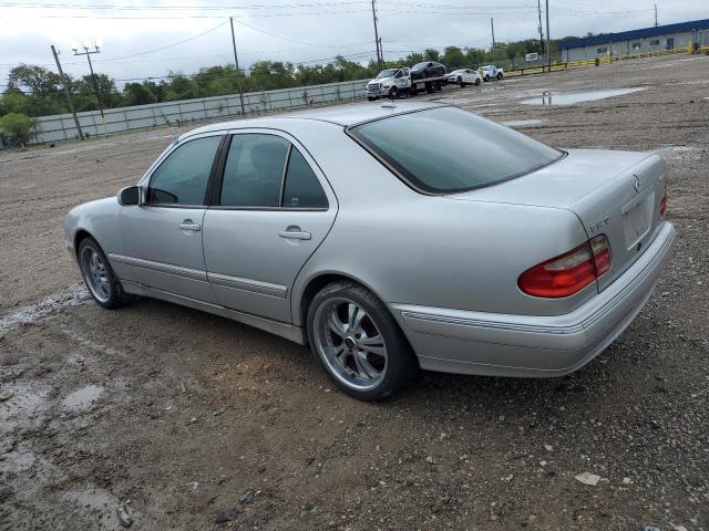 Photo 1 VIN: WDBJF82J4YX043264 - MERCEDES-BENZ E 320 4MAT 