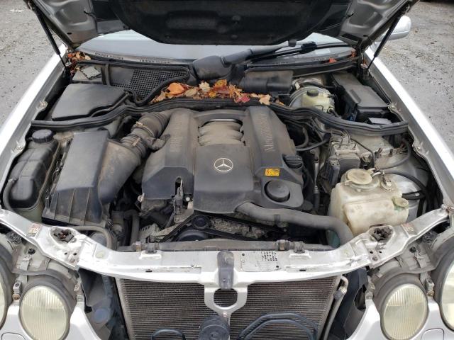 Photo 6 VIN: WDBJF82J61X051971 - MERCEDES-BENZ E-CLASS 