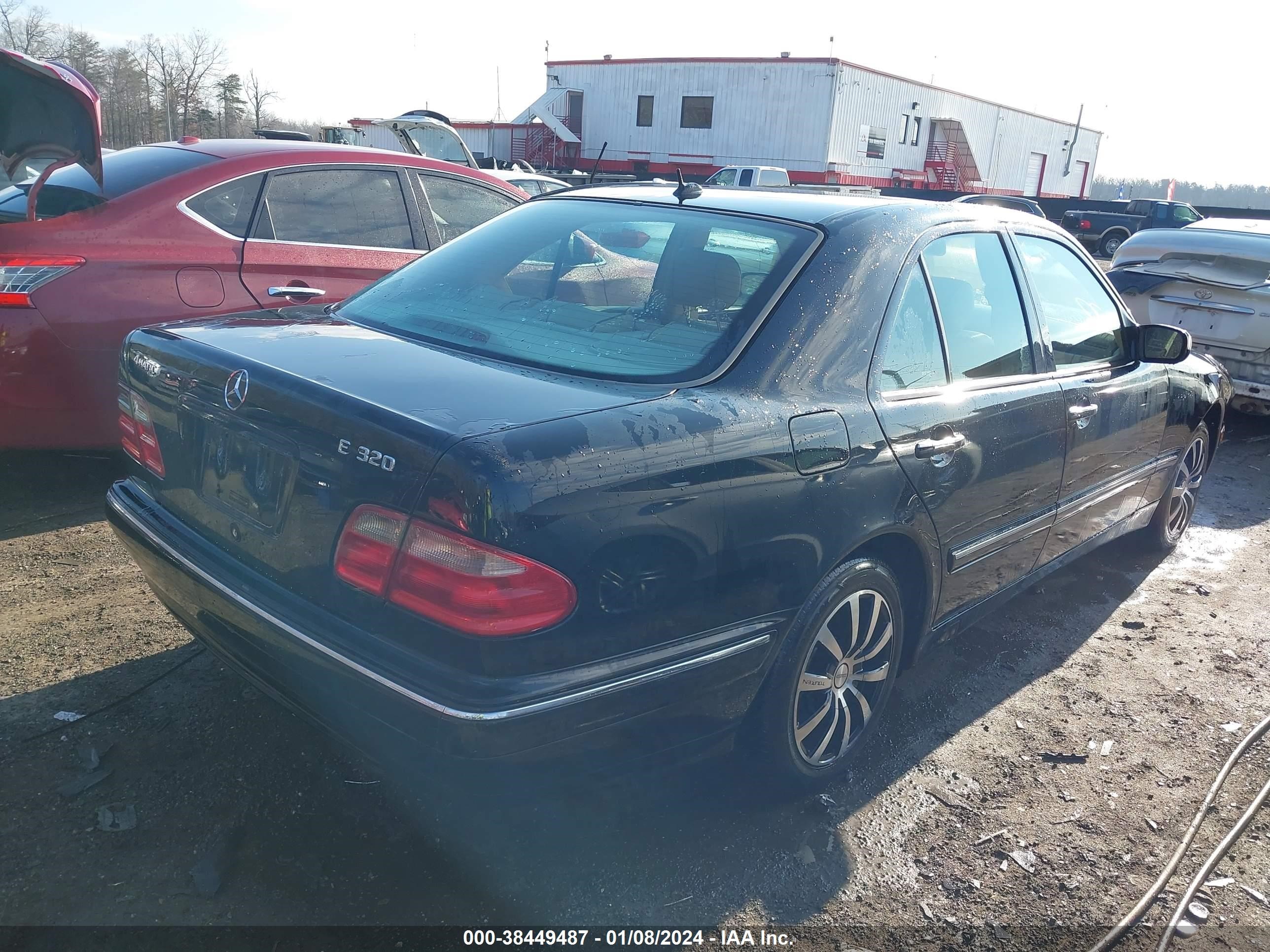 Photo 3 VIN: WDBJF82J6YX040057 - MERCEDES-BENZ E-KLASSE 