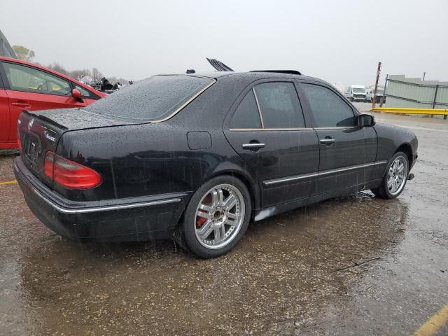 Photo 2 VIN: WDBJF82JXYX035363 - MERCEDES-BENZ E-CLASS 