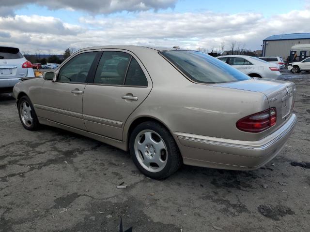 Photo 1 VIN: WDBJF83J0YX031319 - MERCEDES-BENZ E-CLASS 