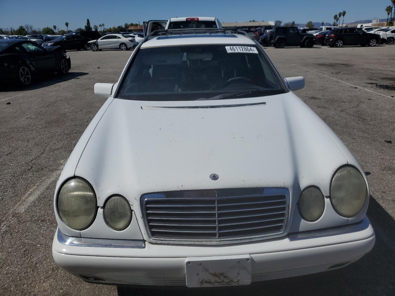 Photo 4 VIN: WDBJH65F2WA684676 - MERCEDES-BENZ E-KLASSE 