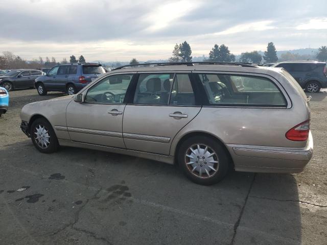 Photo 1 VIN: WDBJH65J2YB110967 - MERCEDES-BENZ E 320 