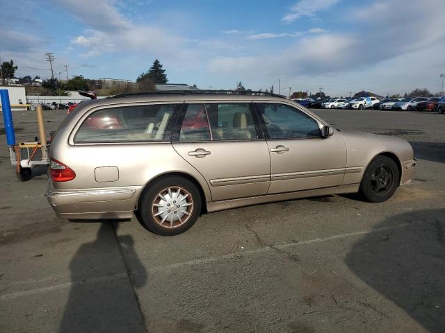 Photo 2 VIN: WDBJH65J2YB110967 - MERCEDES-BENZ E 320 