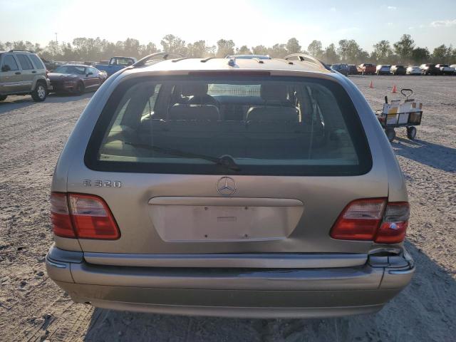 Photo 5 VIN: WDBJH65J4YB071699 - MERCEDES-BENZ E 320 