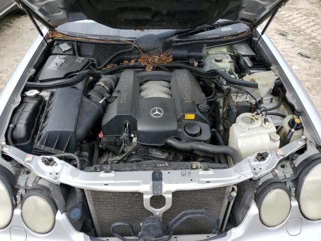 Photo 10 VIN: WDBJH65J83X088579 - MERCEDES-BENZ E-CLASS 