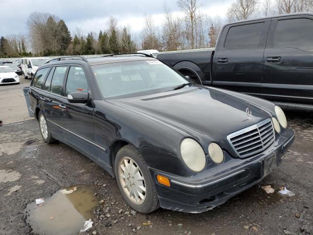 Photo 3 VIN: WDBJH65JX2B468762 - MERCEDES-BENZ E 320 