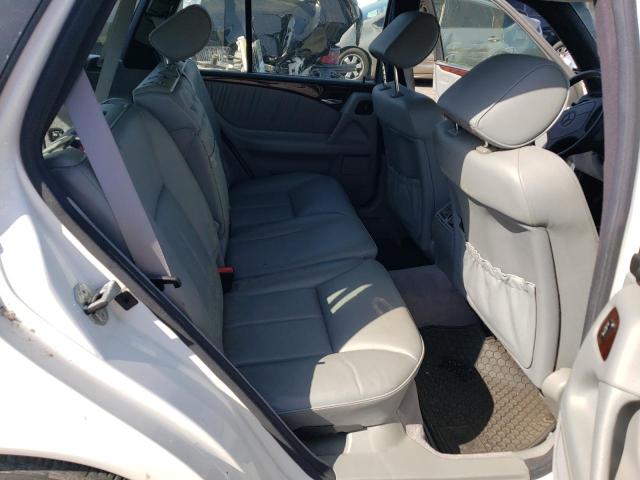 Photo 9 VIN: WDBJH82F3WX012977 - MERCEDES-BENZ E 320 4MAT 