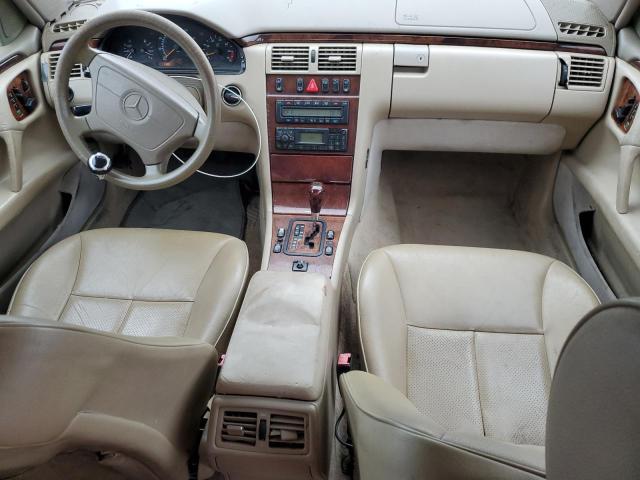 Photo 7 VIN: WDBJH82F4XX022631 - MERCEDES-BENZ E 320 4MAT 