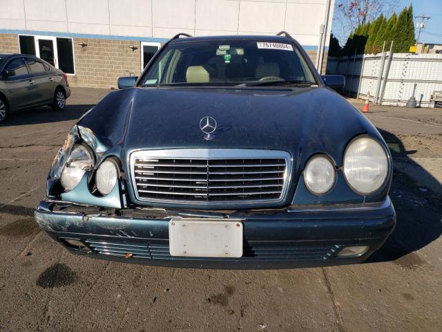 Photo 4 VIN: WDBJH82F4XX026758 - MERCEDES-BENZ E 320 4MAT 