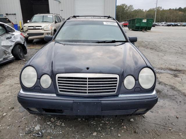 Photo 4 VIN: WDBJH82FXXX026439 - MERCEDES-BENZ E-CLASS 