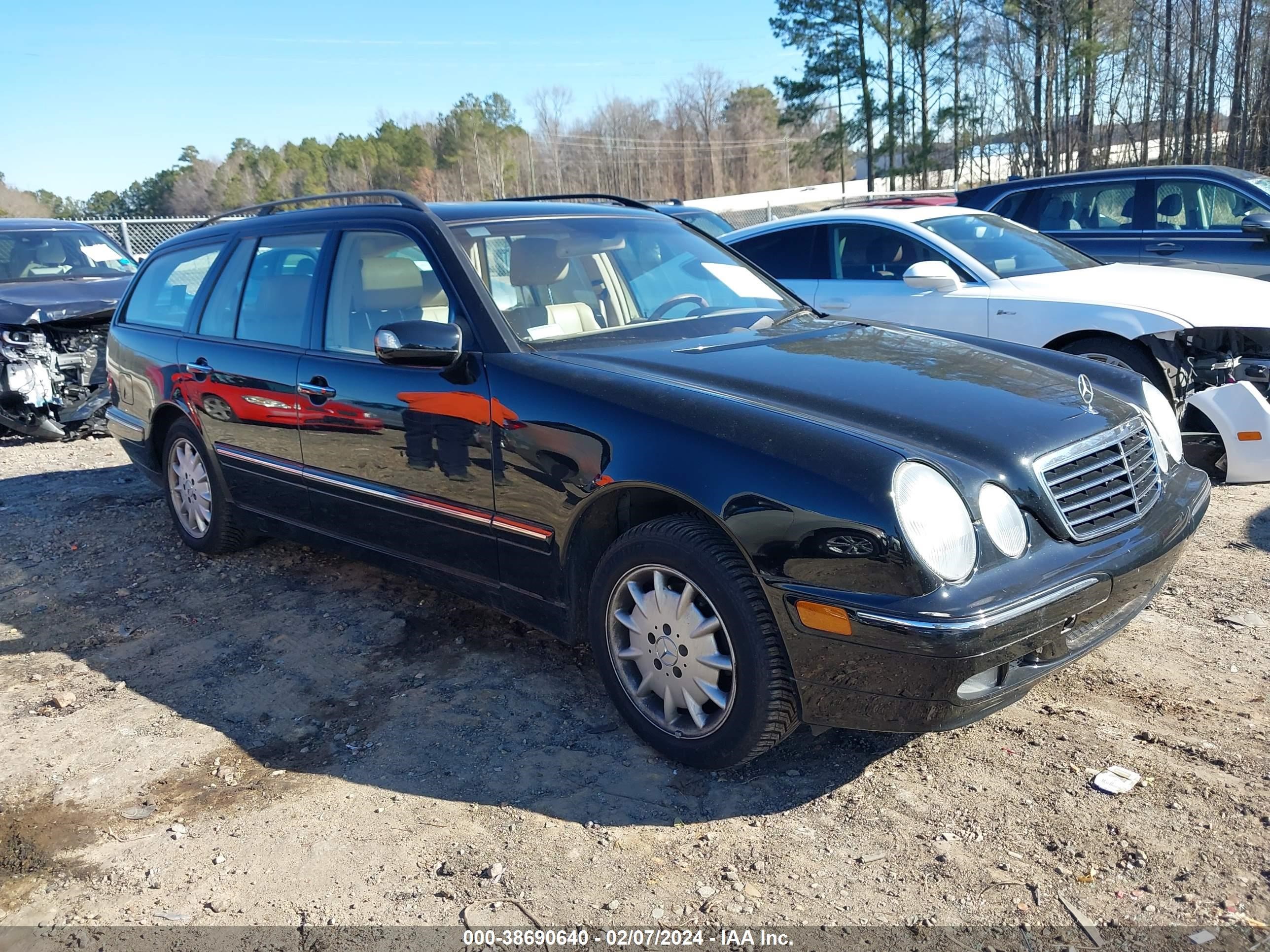 Photo 0 VIN: WDBJH82J32X066505 - MERCEDES-BENZ E-KLASSE 