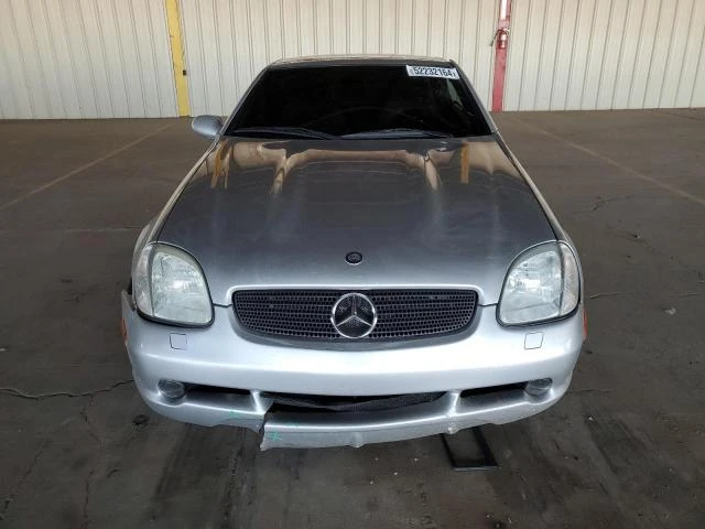 Photo 4 VIN: WDBKK47F0XF122609 - MERCEDES-BENZ SLK 230 KO 