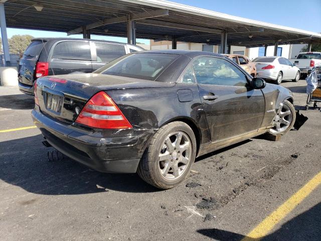 Photo 2 VIN: WDBKK47F3WF038220 - MERCEDES-BENZ SLK-CLASS 