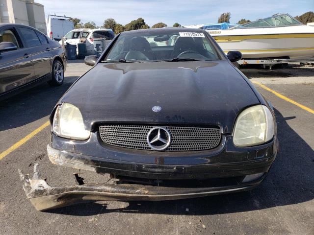 Photo 4 VIN: WDBKK47F3WF038220 - MERCEDES-BENZ SLK-CLASS 