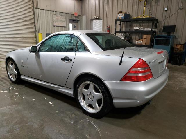 Photo 1 VIN: WDBKK47F3YF169702 - MERCEDES-BENZ SLK-CLASS 