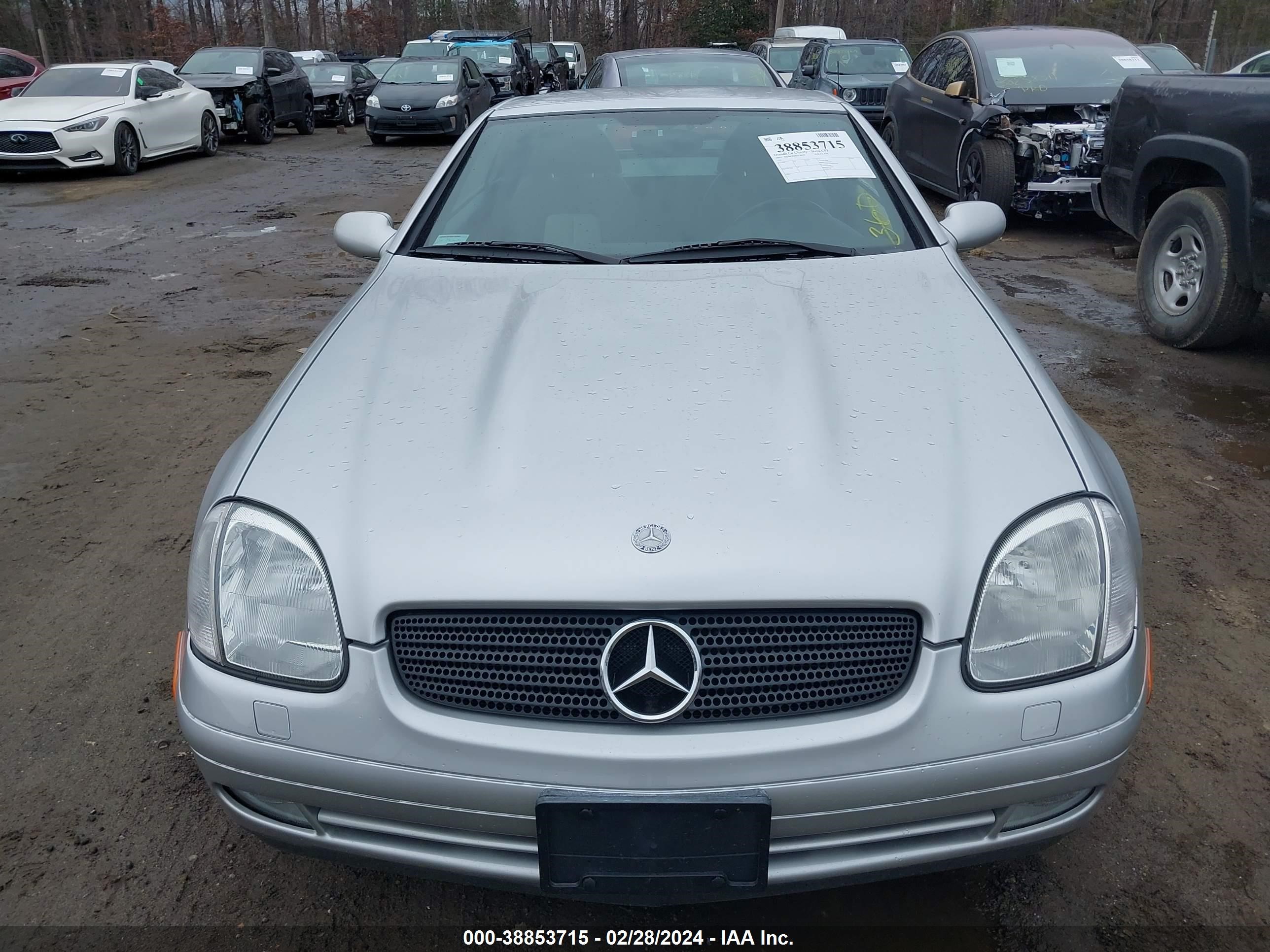 Photo 5 VIN: WDBKK47F6YF156801 - MERCEDES-BENZ NULL 