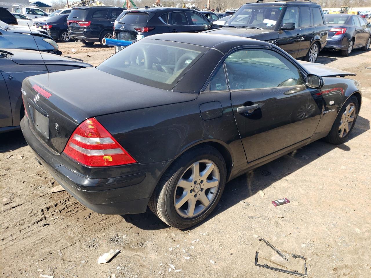 Photo 2 VIN: WDBKK47F7WF071091 - MERCEDES-BENZ SLK-KLASSE 