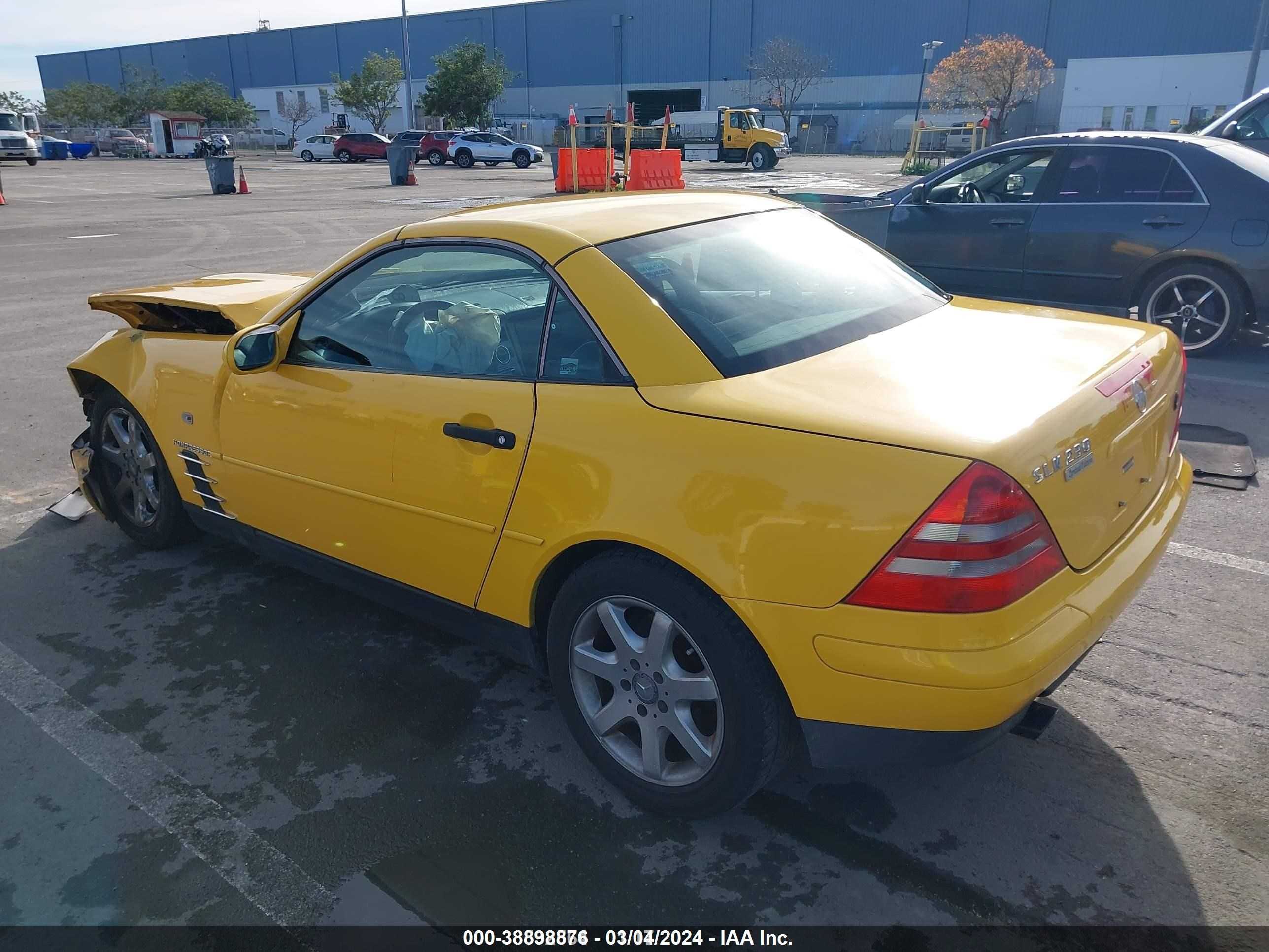 Photo 3 VIN: WDBKK47F8WF012535 - MERCEDES-BENZ SLK-KLASSE 