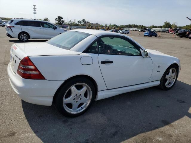 Photo 2 VIN: WDBKK47F9XF130501 - MERCEDES-BENZ SLK 230 KO 