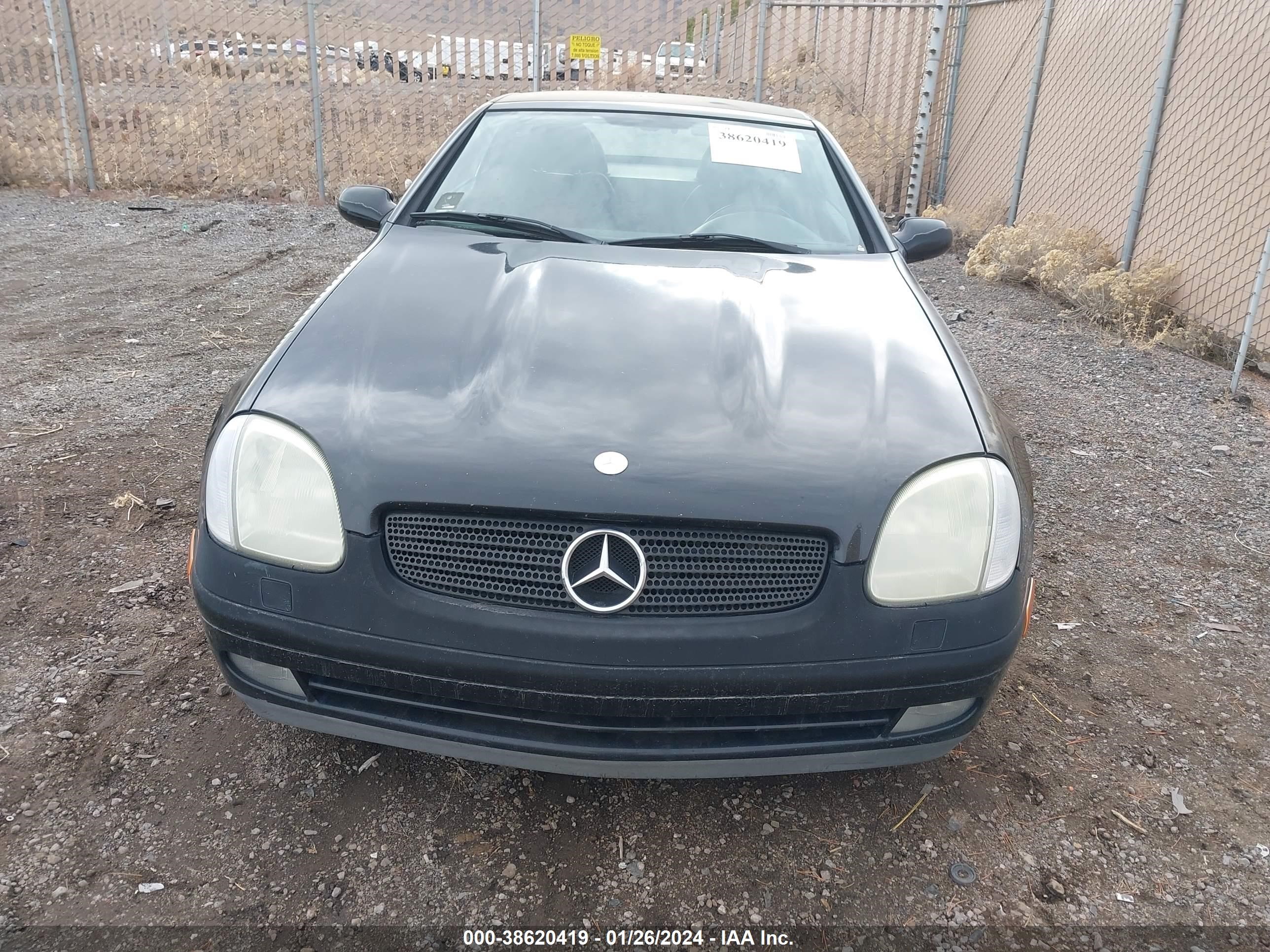 Photo 5 VIN: WDBKK47FXWF010379 - MERCEDES-BENZ SLK-KLASSE 