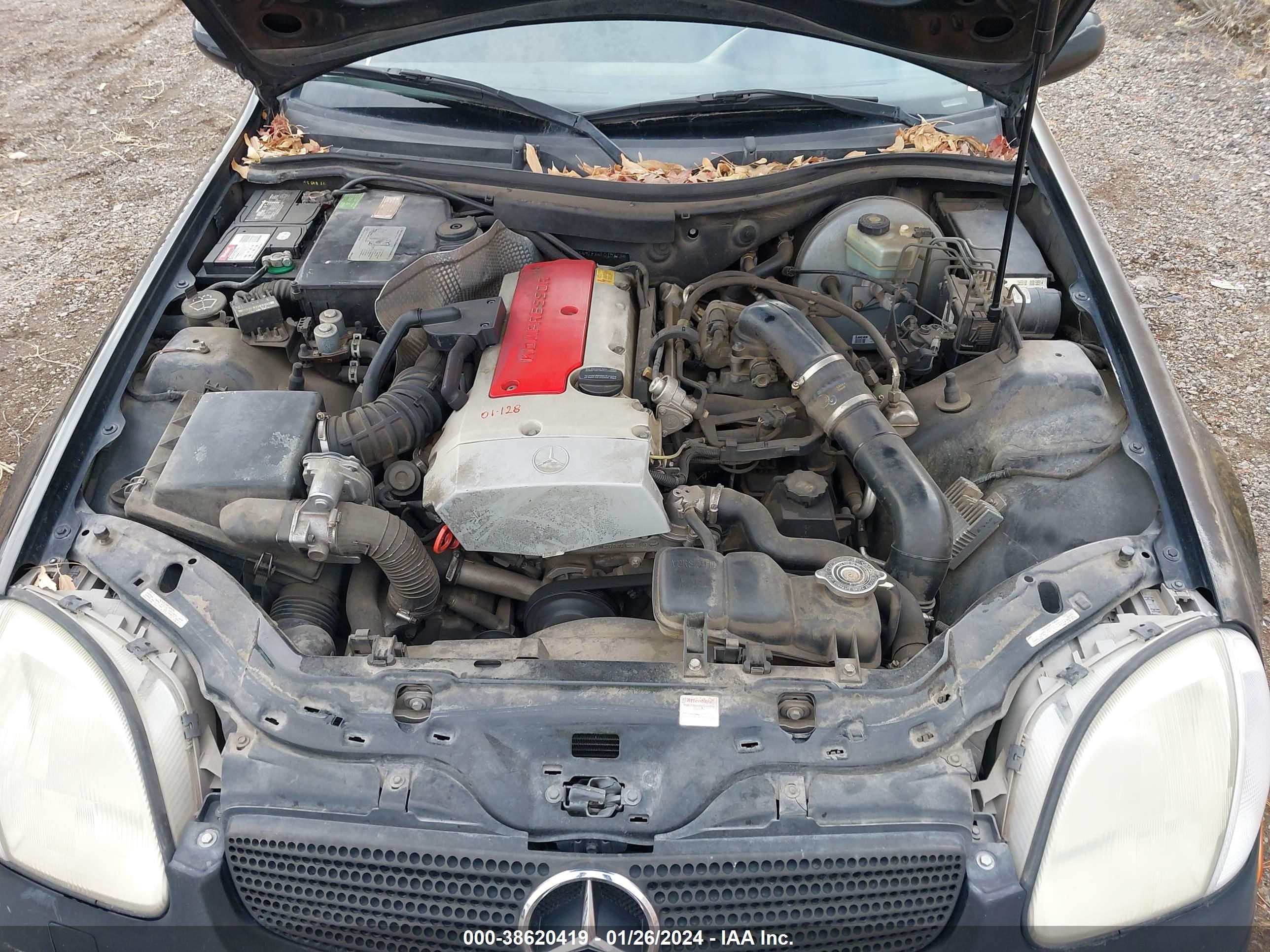 Photo 9 VIN: WDBKK47FXWF010379 - MERCEDES-BENZ SLK-KLASSE 