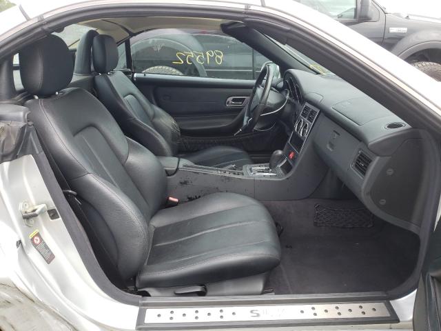 Photo 4 VIN: WDBKK49F32F252308 - MERCEDES-BENZ SLK-CLASS 