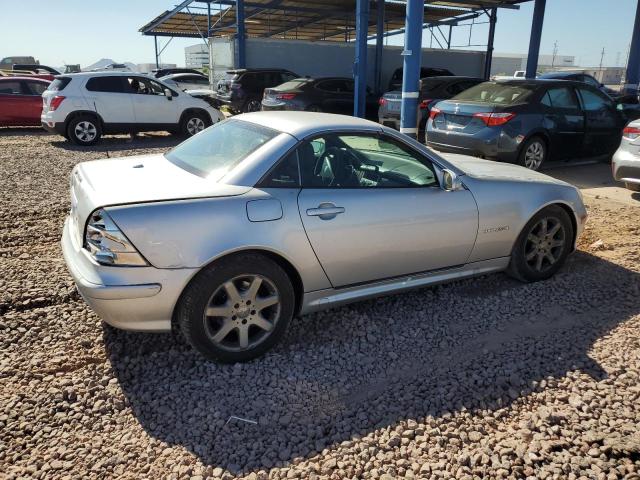 Photo 2 VIN: WDBKK49F81F219982 - MERCEDES-BENZ SLK 230 KO 