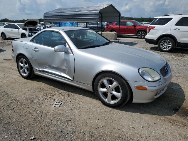 Photo 3 VIN: WDBKK65F52F245815 - MERCEDES-BENZ SLK-CLASS 