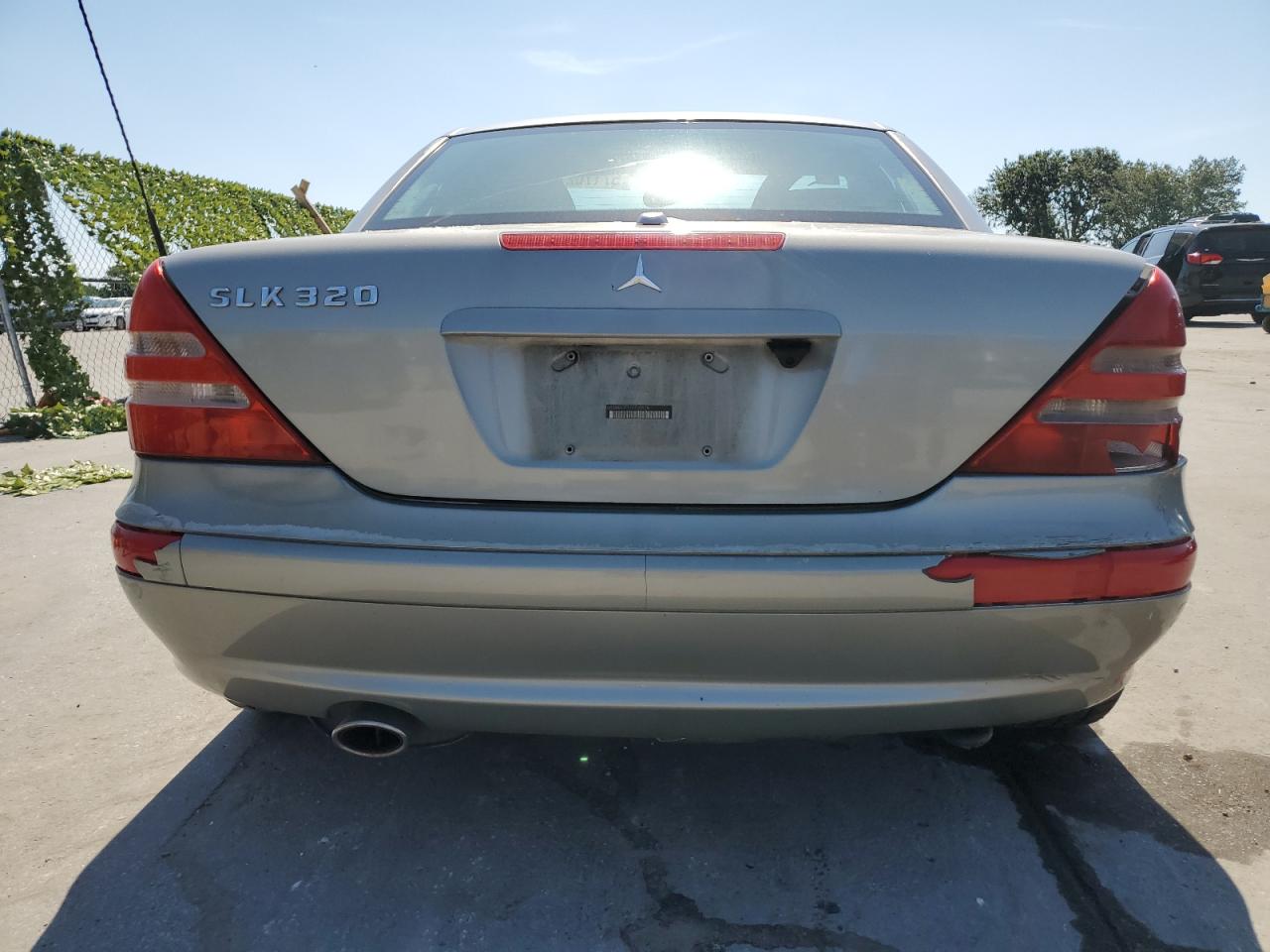 Photo 5 VIN: WDBKK65FX3F284238 - MERCEDES-BENZ SLK-KLASSE 