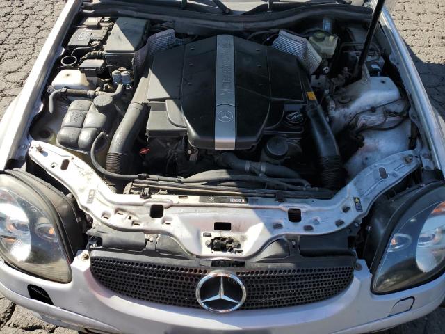 Photo 10 VIN: WDBKK65FX4F300567 - MERCEDES-BENZ SLK 320 