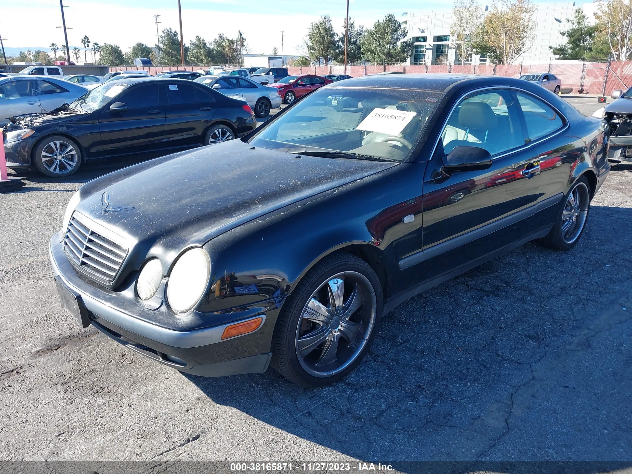 Photo 1 VIN: WDBLJ65G5XF079352 - MERCEDES-BENZ CLK-KLASSE 