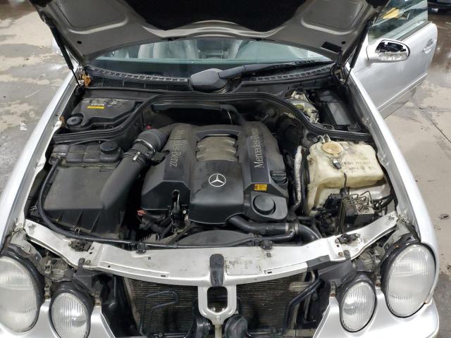 Photo 10 VIN: WDBLJ65G71T081175 - MERCEDES-BENZ CLK 320 