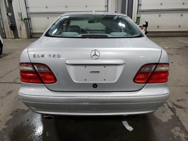 Photo 5 VIN: WDBLJ65G71T081175 - MERCEDES-BENZ CLK 320 