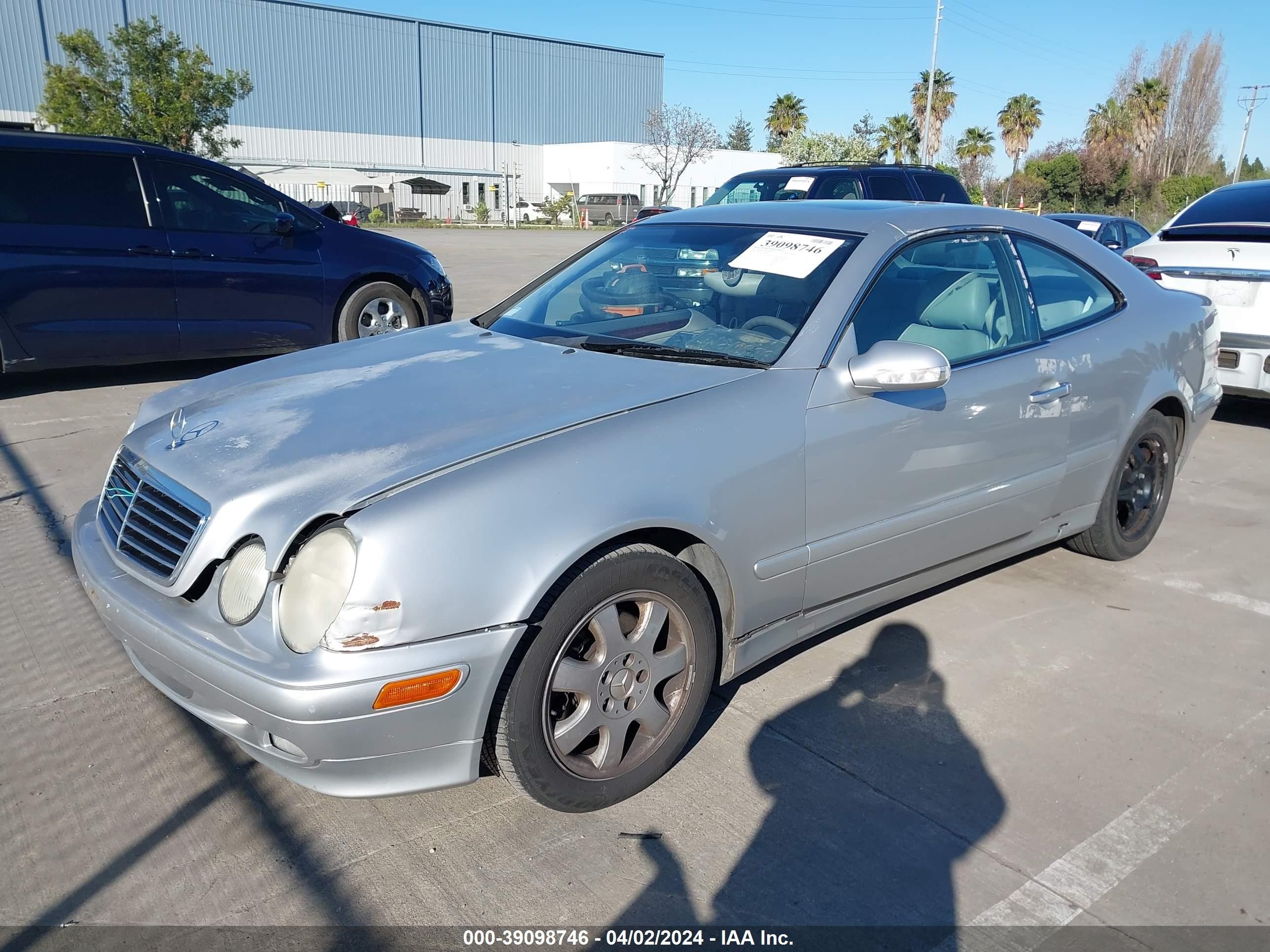 Photo 1 VIN: WDBLJ65G81T001835 - MERCEDES-BENZ CLK-KLASSE 