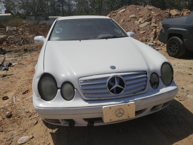 Photo 8 VIN: WDBLJ65G9YF159853 - MERCEDES-BENZ CLK 320 