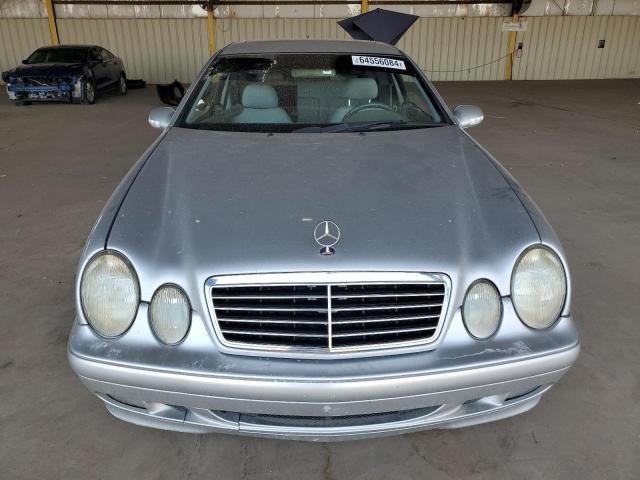 Photo 4 VIN: WDBLJ65GX2T125445 - MERCEDES-BENZ CLK-CLASS 