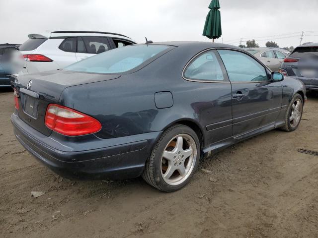 Photo 2 VIN: WDBLJ70G22T115201 - MERCEDES-BENZ CLK-CLASS 